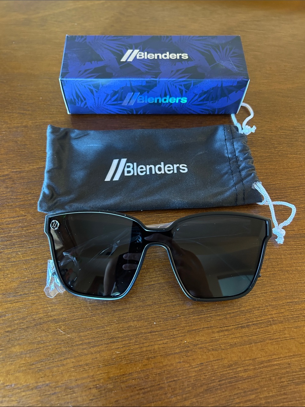 Blenders Buttertron Voodoo Vixen NWT